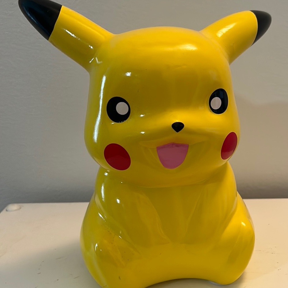 Pokémon breakable bank😜